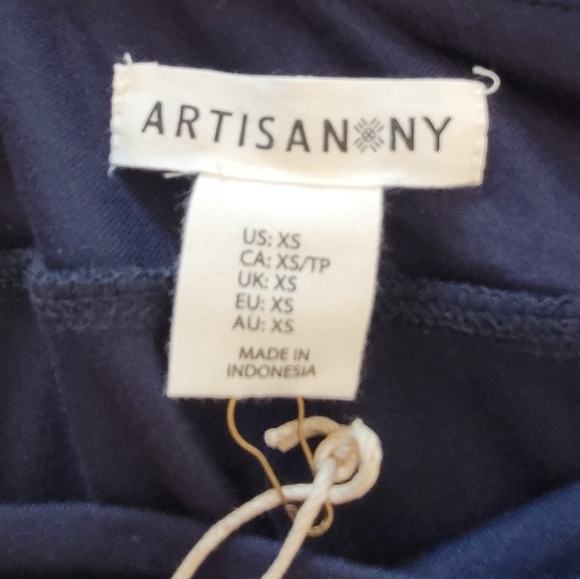 Navy Artisan NY skirt XS - Picture 3 of 3
